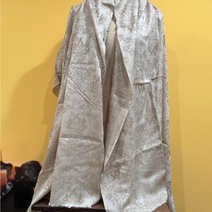 Pashmina - self design light and has a shine - elegant  84”/42.5” brand new